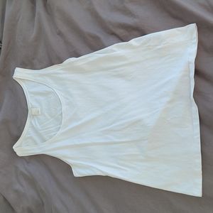 2/10$Basic white tank top